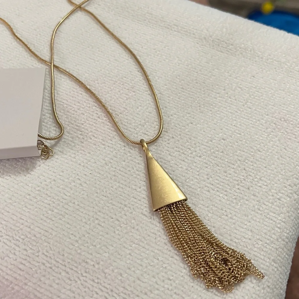3/$18 Sonoma Gold Tassel Necklace Lot 2004 - Picture 3 of 5